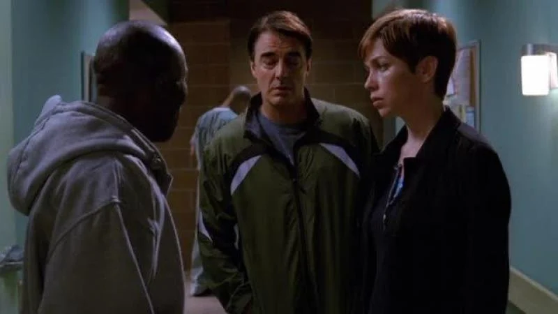Кадры из сериала Закон и порядок. Преступное намерение (2001)